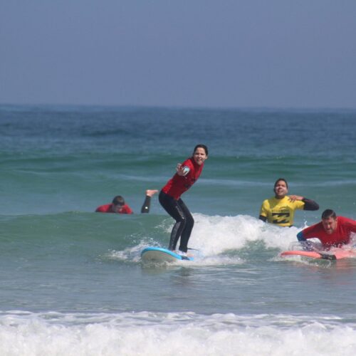 private surf meron beach. Escuela de surf merón.  book online