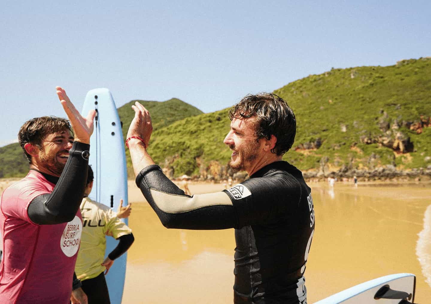 “Berria Surf Camp” for young people and adults in Cantabria Spain🏄🏝️