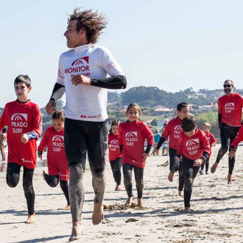 Surf camp para jóvenes en La Coruña "Prado Surf". reserva online