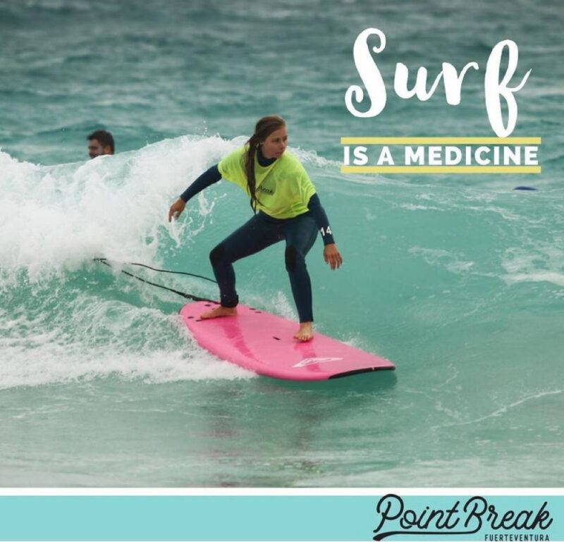 Surf en Corralejo: clases de surf de nivel intermedio con "Point Break"