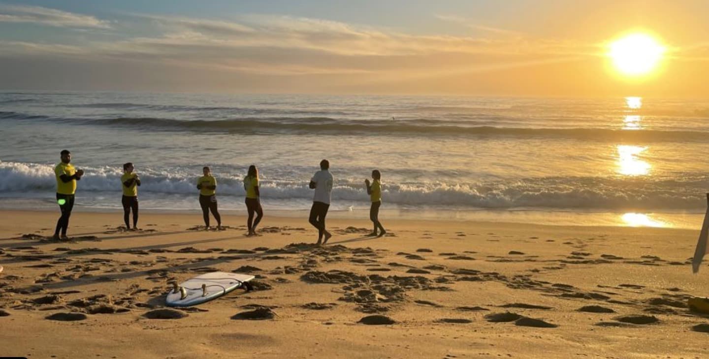 Surf en Oporto! Aprende a surfear con “Pura Vida” 🏄‍♂️🤙